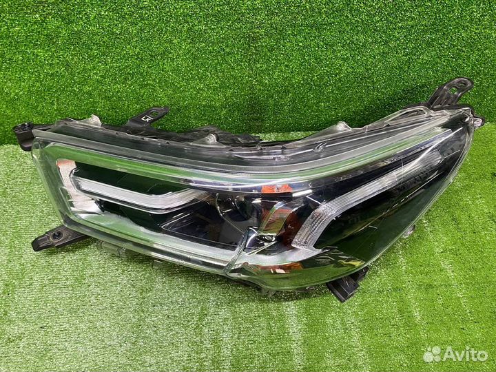 Фары toyota hilux 8 рестайлинг Black onix