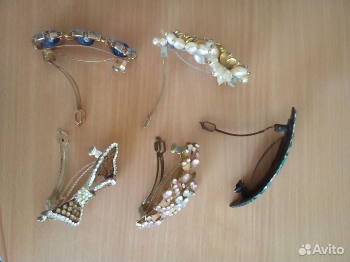 Заколки для волос