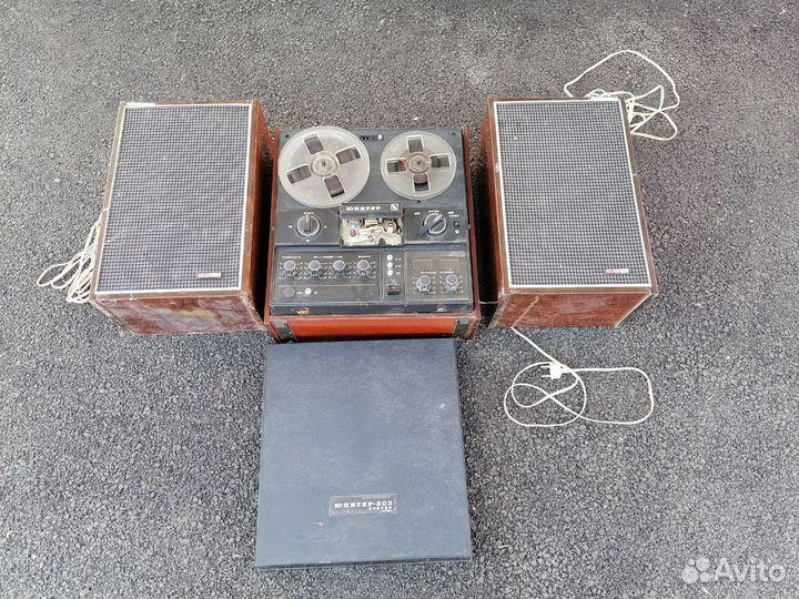 Катушечный магнитофон Юпитер 203 стерео