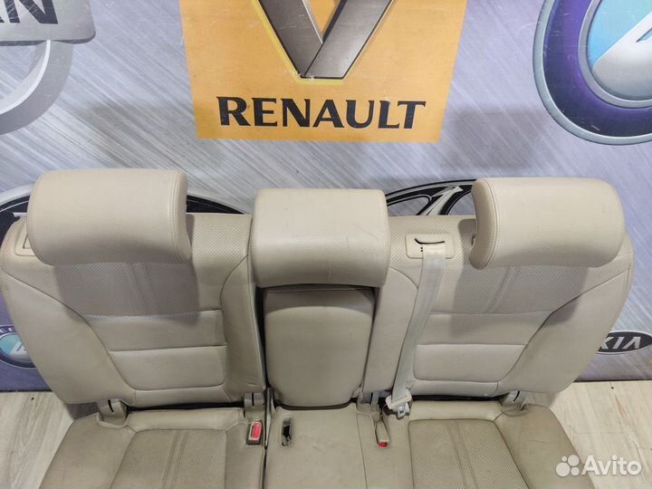 Сиденье заднее Спинка Диван Kia sorento XM Лев, Пр