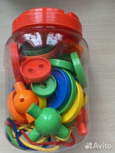 Шнуровка собери пуговицы