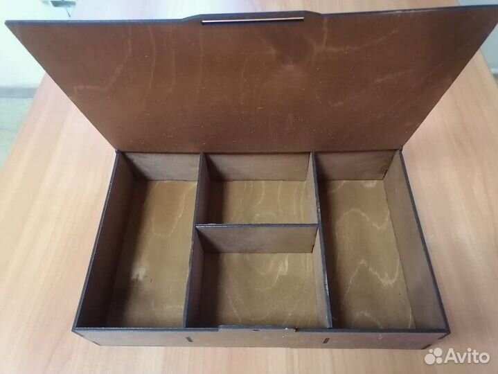 Коробка подарочная деревянная