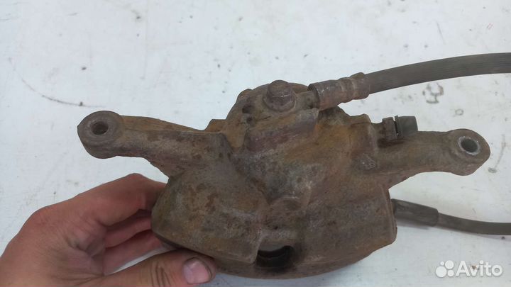 Суппорт передний левый Skoda Octavia A7