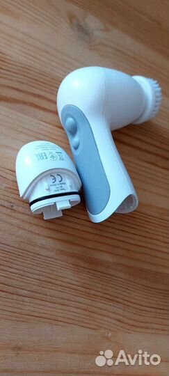 Массажер лица Braun