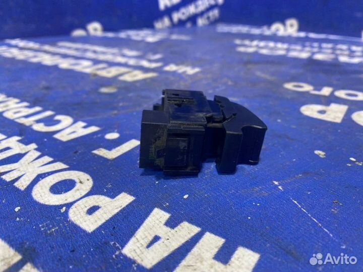 Кнопка стеклоподъемника Geely Mk седан MR479QA