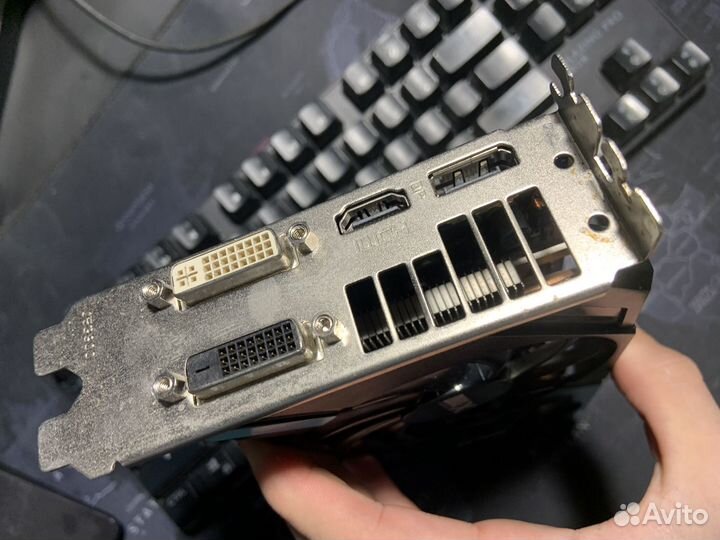 Видеокарта 2gb