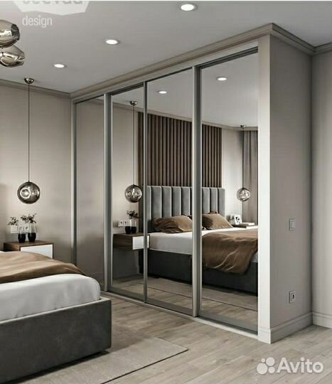 Шкаф купе с зеркалом