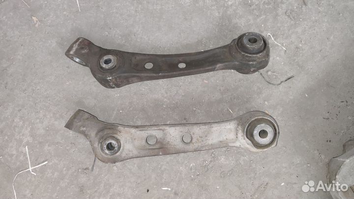 Рычаги подвески передние Bmw5 серии 530d
