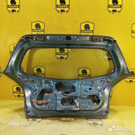 Крышка багажника задняя Nissan Almera N16 QG15DE