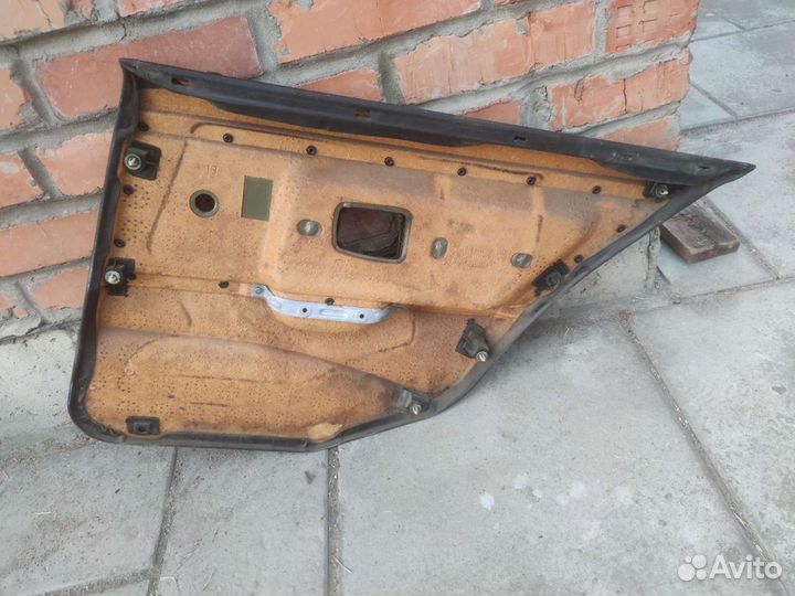 Задние дверные карты bmw e36