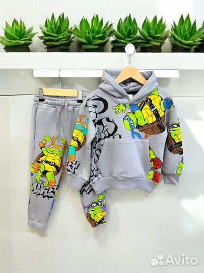 Костюм zara kids 104,110,116,128,140