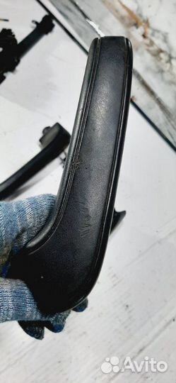 Ручка двери внутренняя Volkswagen Passat B3 2.0