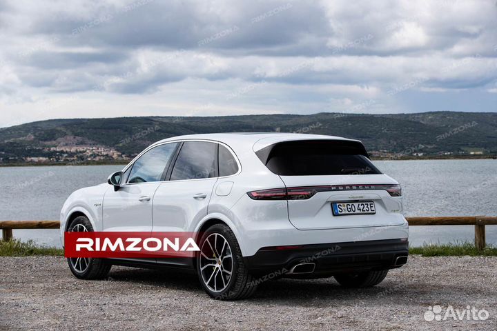 Кованые диски R21 на Porsche Panamera
