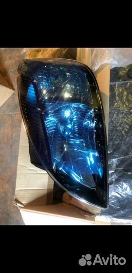 Фара Кия Рио