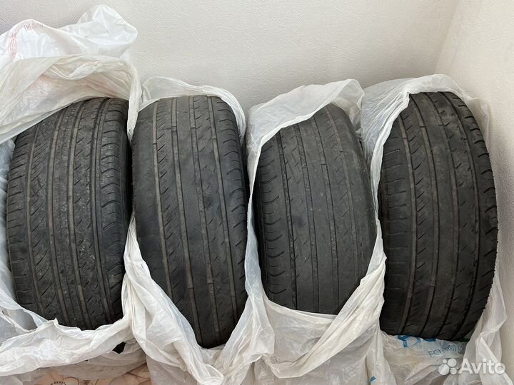 Sunfull SF-888 225/45 R18