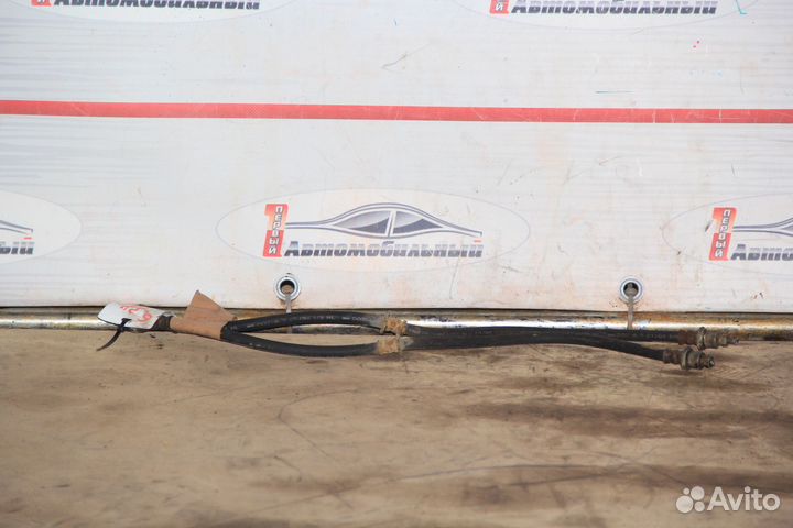 Тормозной шланг перед c Toyota ist NCP61 1NZ-FE