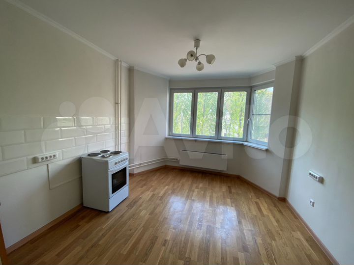 Аукцион: 2-к. квартира, 60 м², 3/13 эт.