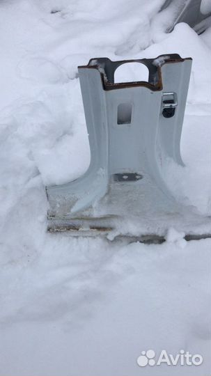 Порог правый солярис 2 Т образный