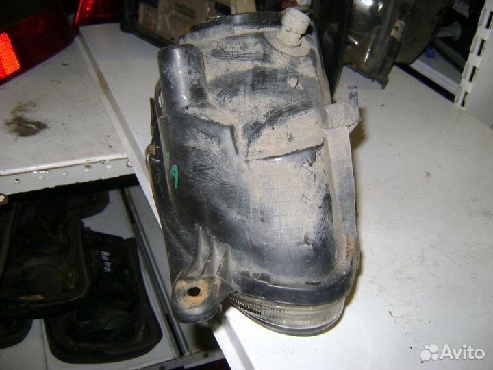 Фара передняя правая Опель Корса Б Opel Corsa B