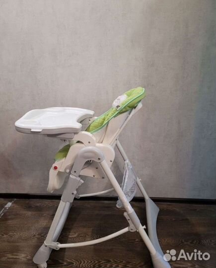 Детский стульчик для кормления happy baby