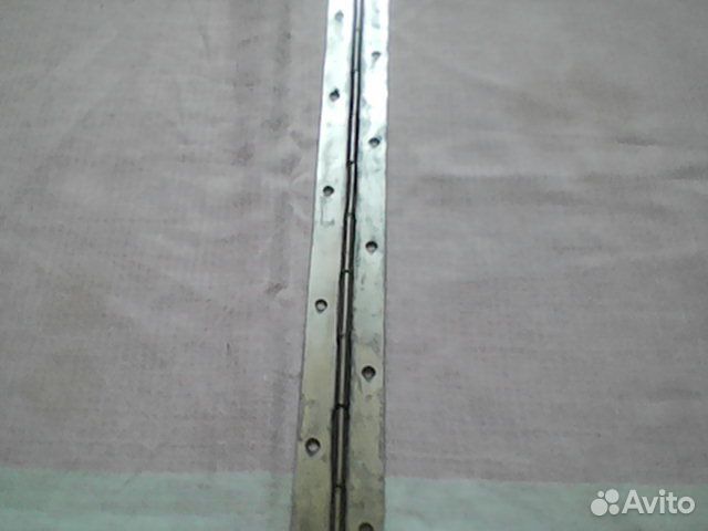 Петля рояльная