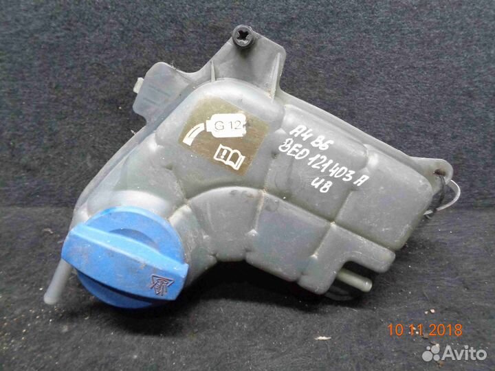 Бачок расширительный Audi B6 (2000—2006) 8E0 121 4