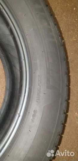 Michelin Defender XT 235/55 R17 99B
