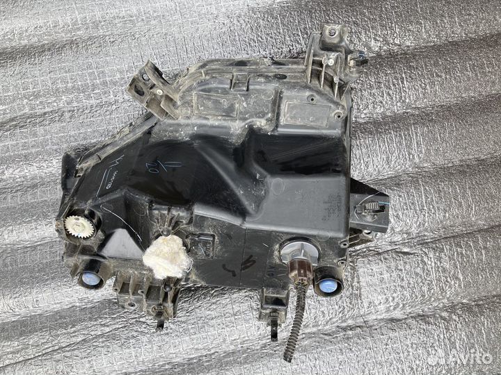 Фара противотуманная L200 V