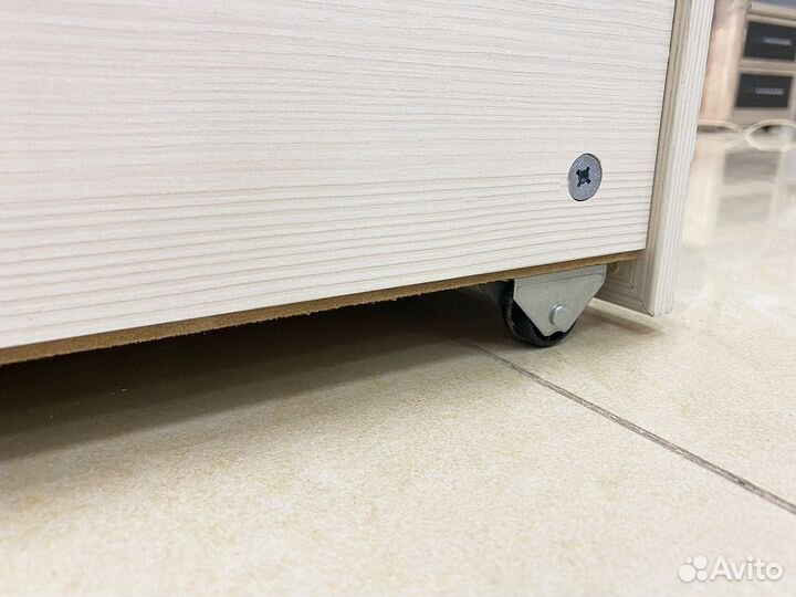 Кровать