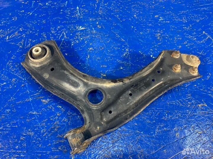 Рычаг нижний передний правый Seat Ibiza 6J cbzb