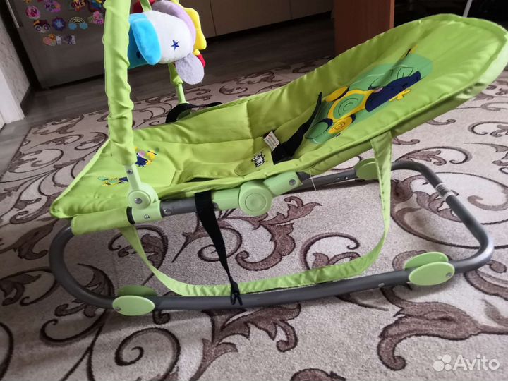 Шезлонг детский