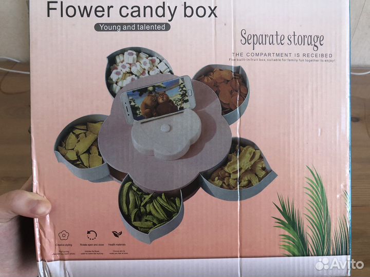 Конфетница с подставкой для телефона