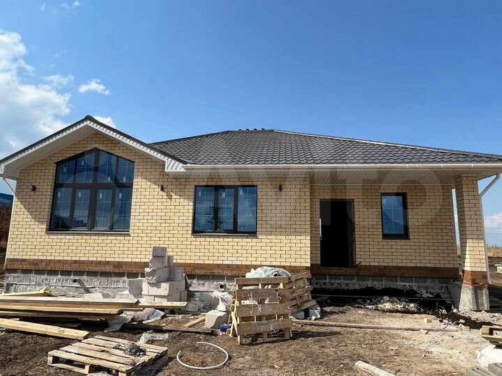 Дом 128 м² на участке 8 сот.