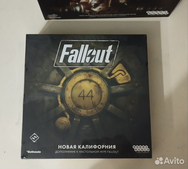 Fallout + атомные узы + новая Калифорния