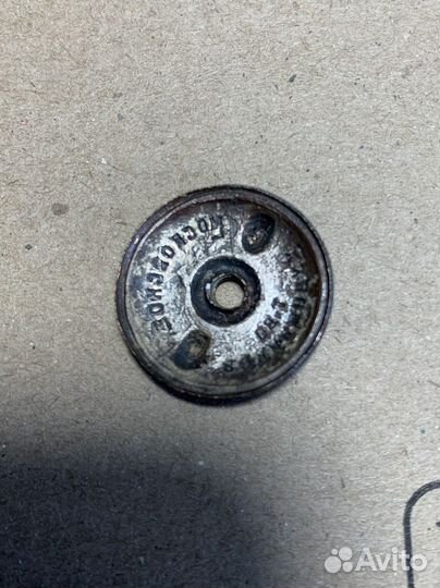 Гайка к знакам СССР Московское т-во художников