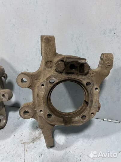 Цапфа Кулак повотный задний правый левый bmw e60