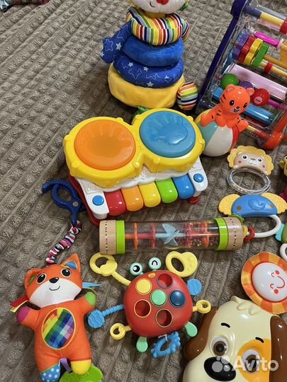 Развивающие игрушки пакетом