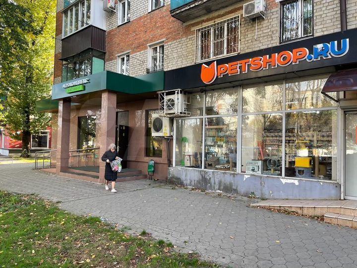 Торговая площадь с арендатором, 116 м²