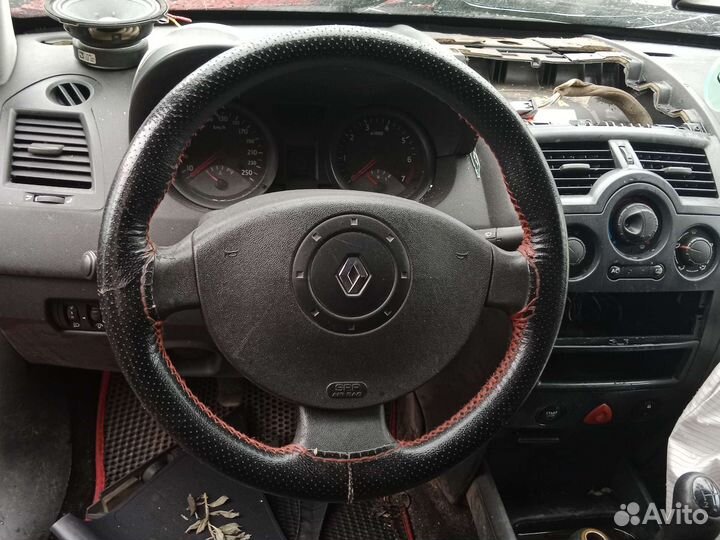 Руль megane II k4jd730