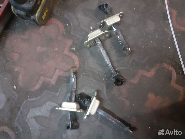 Ограничитель дверей Lifan Solano