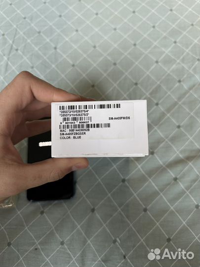 Samsung Galaxy A40, 4/64 ГБ