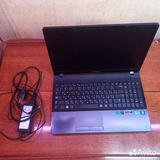 Ноутбук samsung