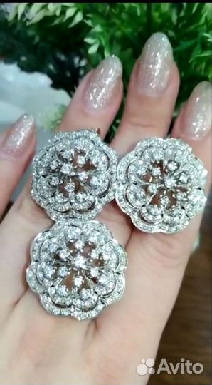 Золотые сережки 585