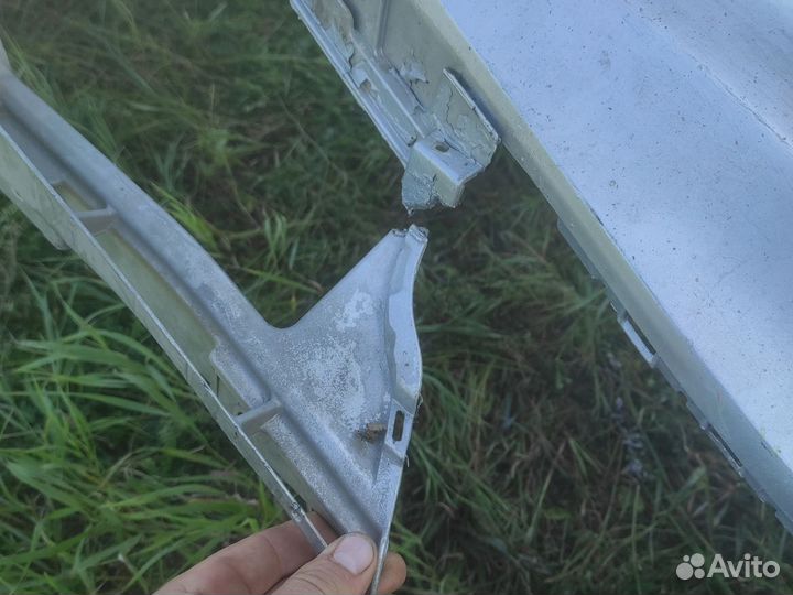 Бампер передний subaru impreza