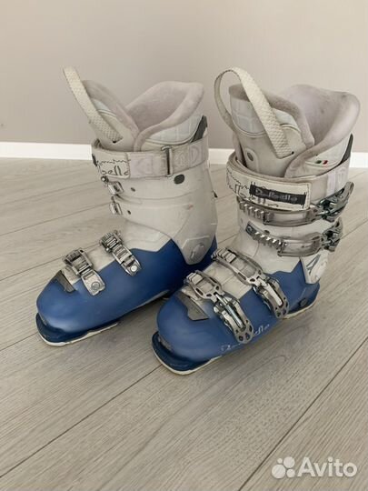 Горнолыжные ботинки dalbello женские