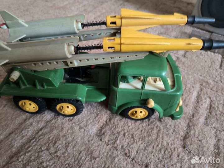 Ракетовоз игрушка СССР
