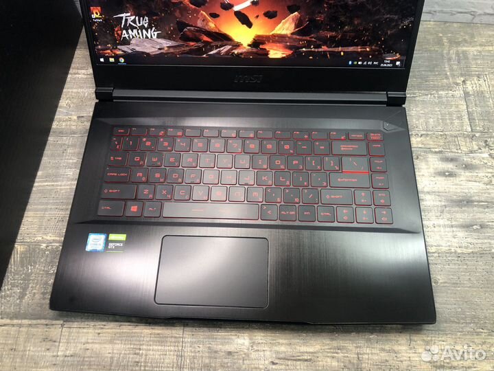 Игровой ноутбук Msi i5/SSD/GTX1650 4гб