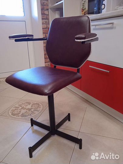 Кресло детское винтовое. Эпоха СССР