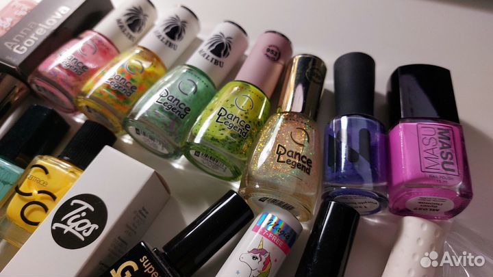 Лак для ногтей Tips Color Flecks Masura