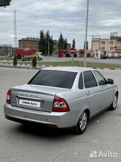 LADA Priora 1.6 МТ, 2014, битый, 285 000 км
